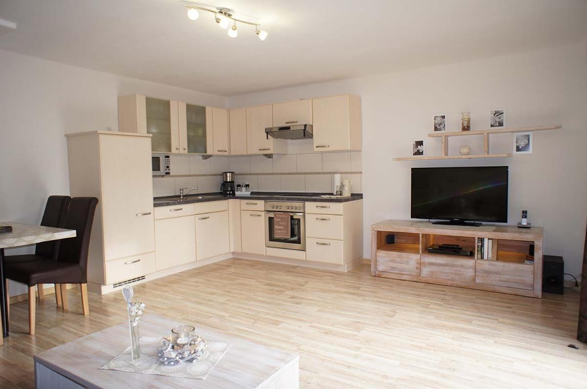 Appartamento Haus Wyden Utersum Esterno foto