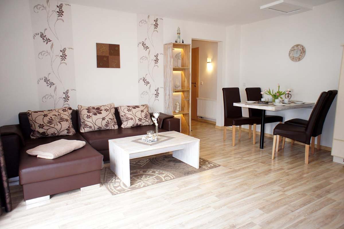 Appartamento Haus Wyden Utersum Esterno foto