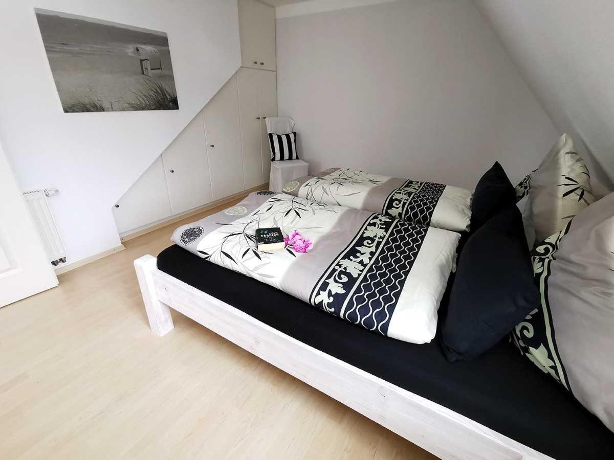 Appartamento Haus Wyden Utersum Esterno foto
